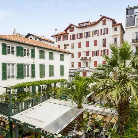Charming Flat In Port Vieux Close To The Beach - Welkeys Μπιαρίτζ